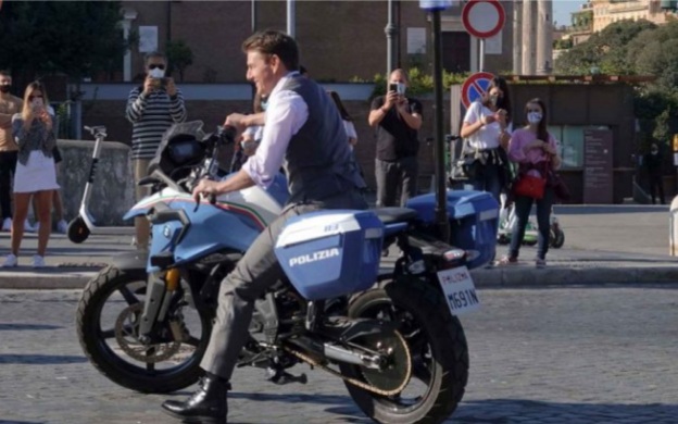Photo from TOM CRUISE