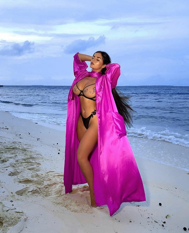 Photo from DEMI ROSE
