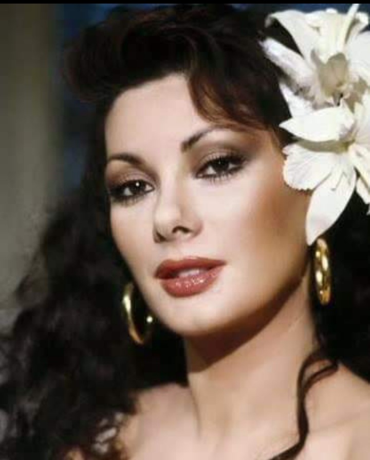 Edwige Fenech