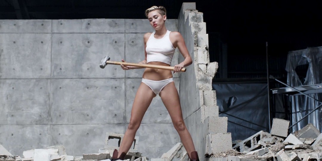 MILEY CYRUS: some photos from the video Wrecking Ball and last few years