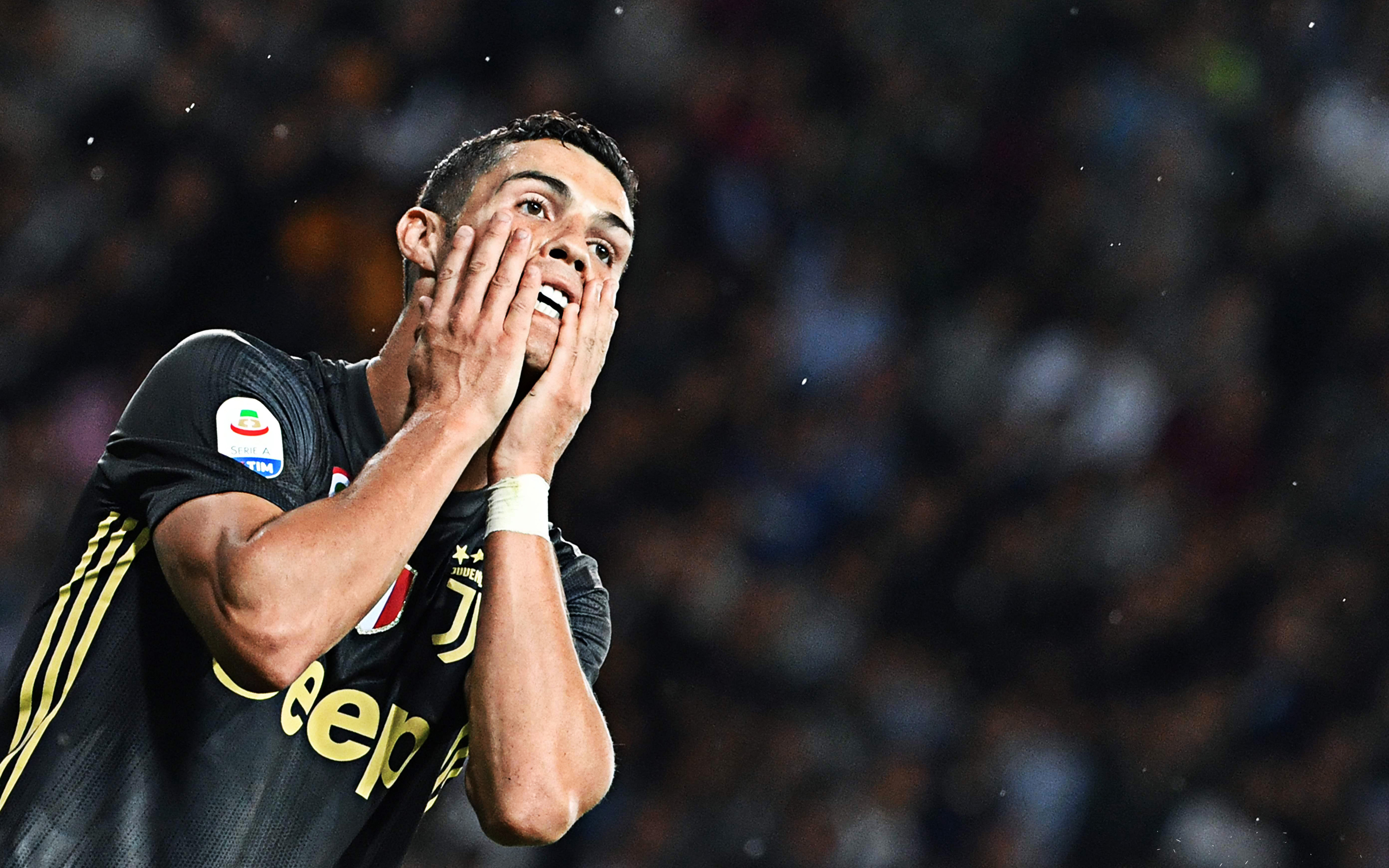 Photo from Cristiano Ronaldo - Wallpapers x 43