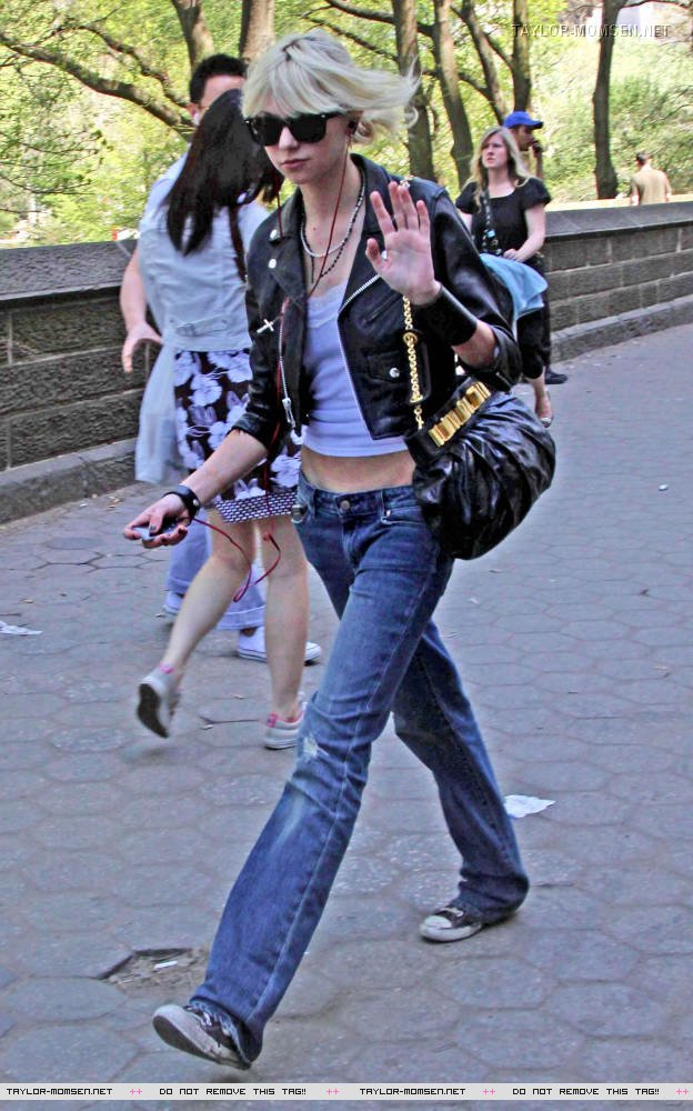 Photo from Taylor Momsen