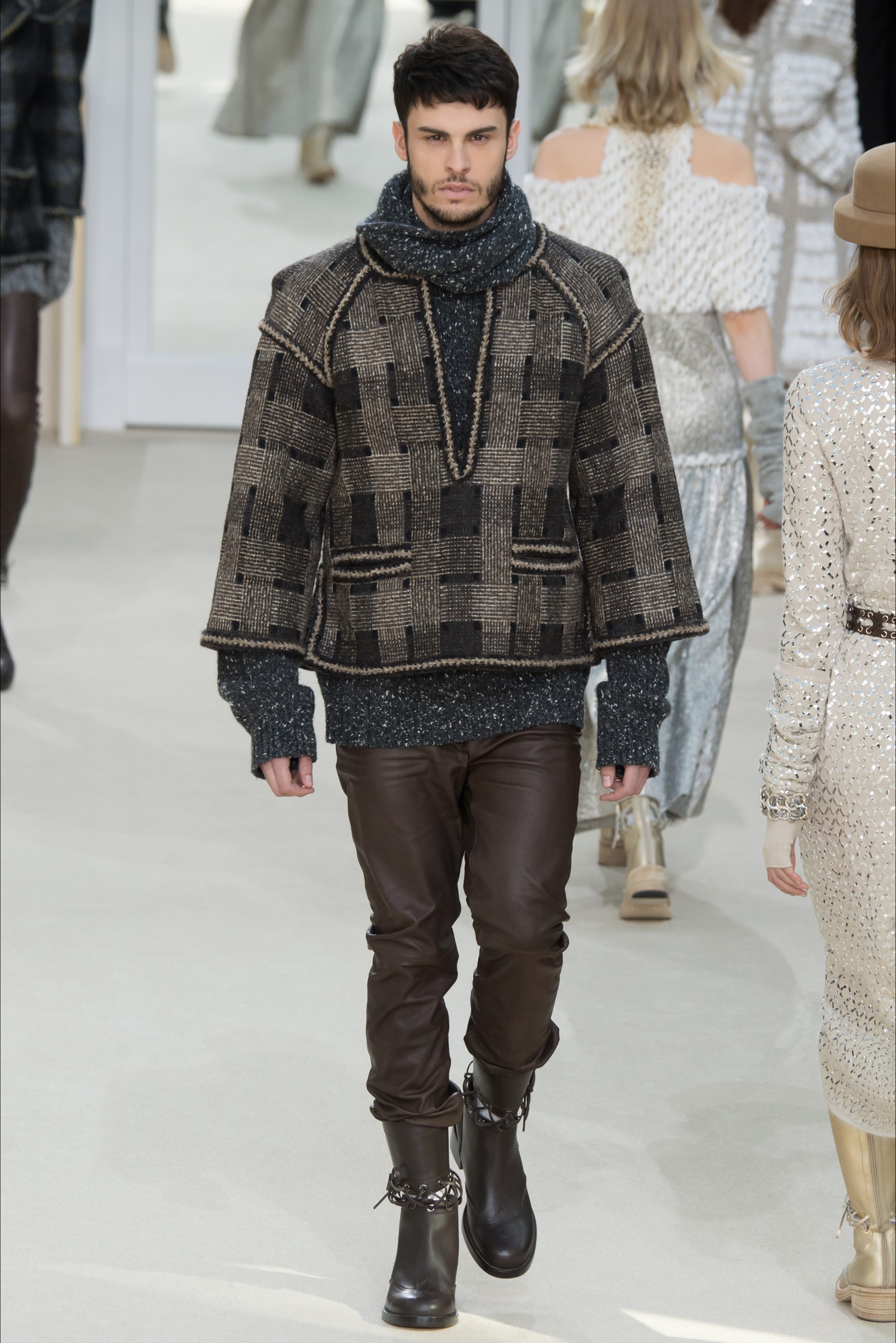 Photo from Chanel autumn and winter 2016-2017 Collection Part 2