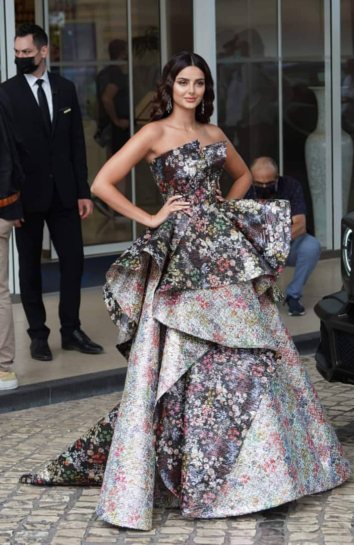 Mahlagha Jaberi at the premiere of "The French Dispatch" - Cannes Film Festival 