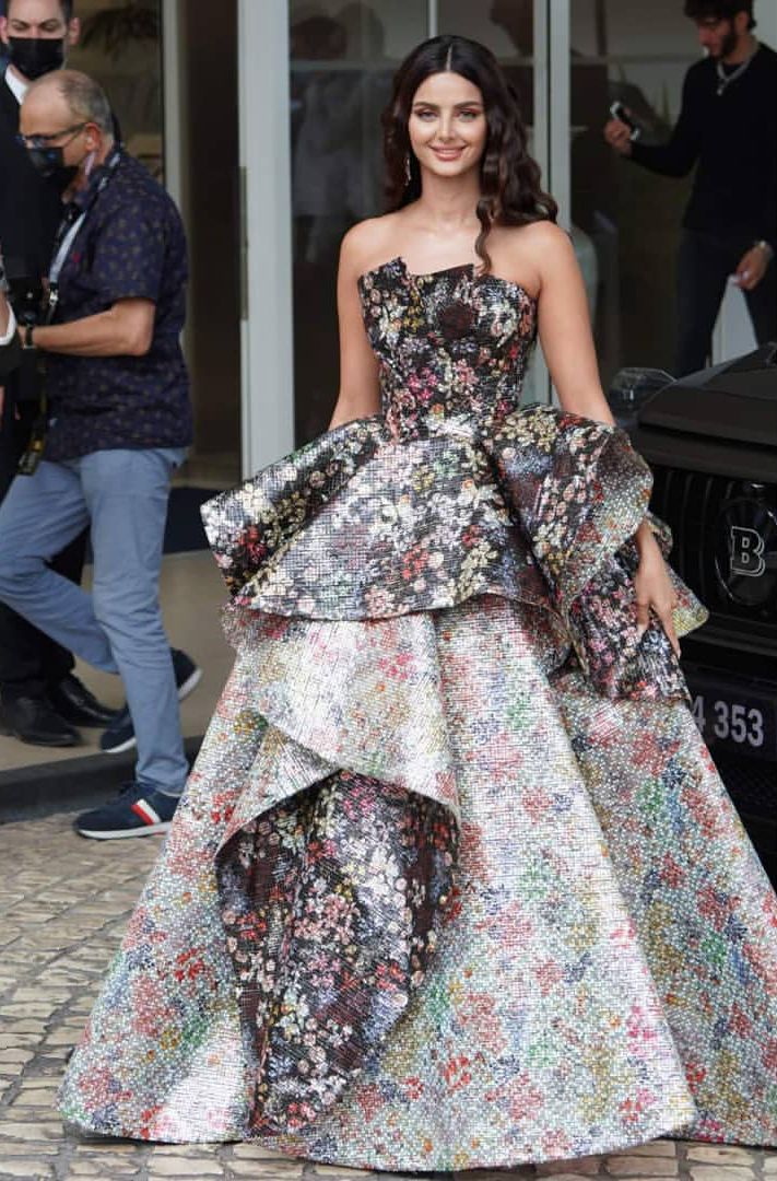 Mahlagha Jaberi at the premiere of "The French Dispatch" - Cannes Film Festival 