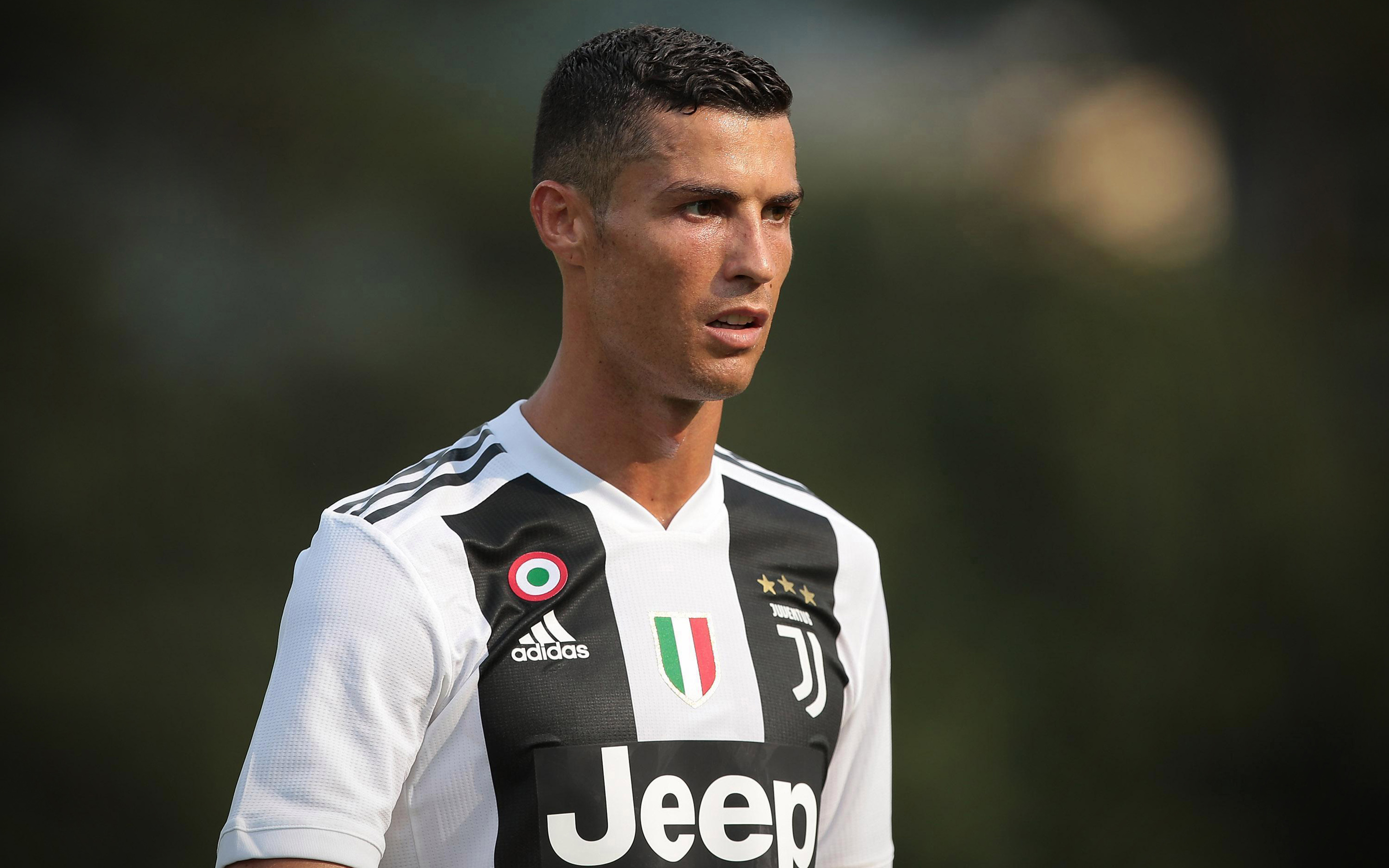 Photo from Cristiano Ronaldo - Wallpapers x 43