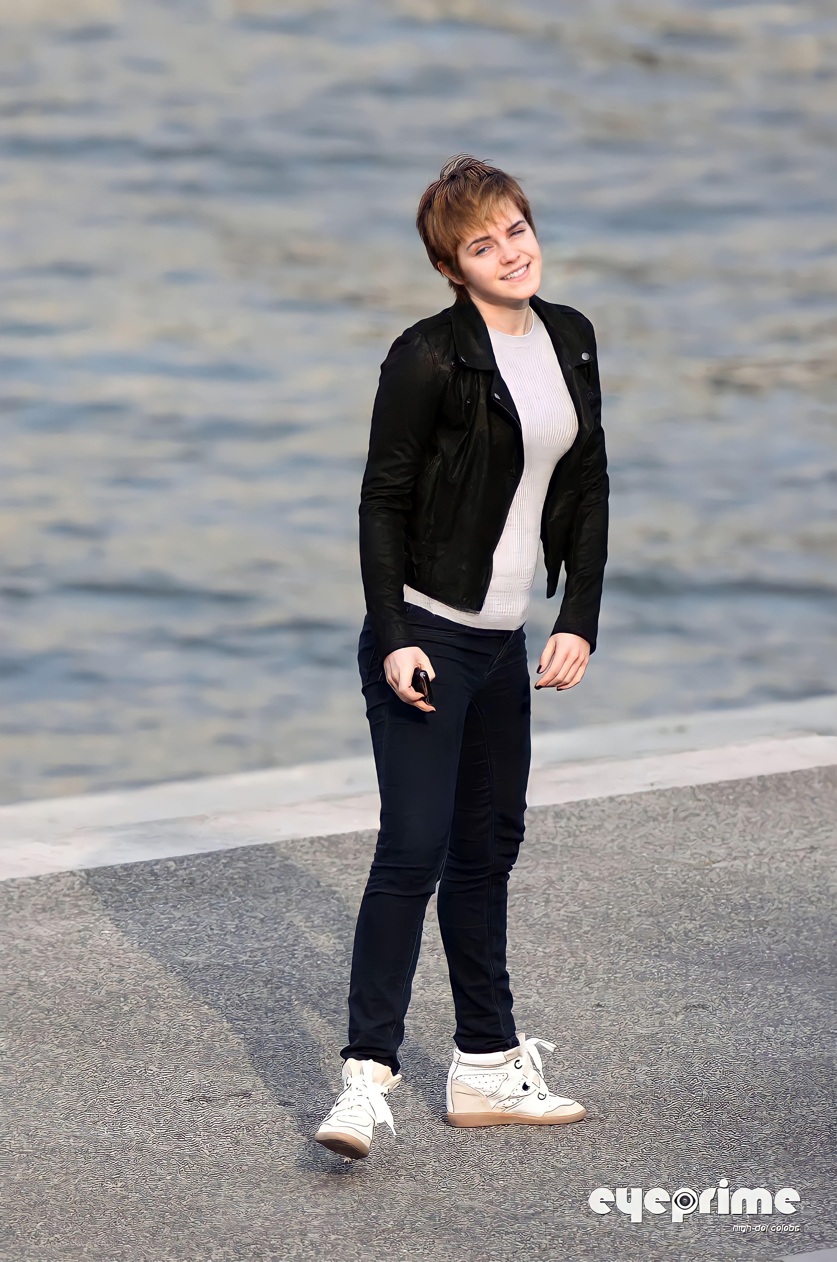 Photo from Emma Watson Album 01