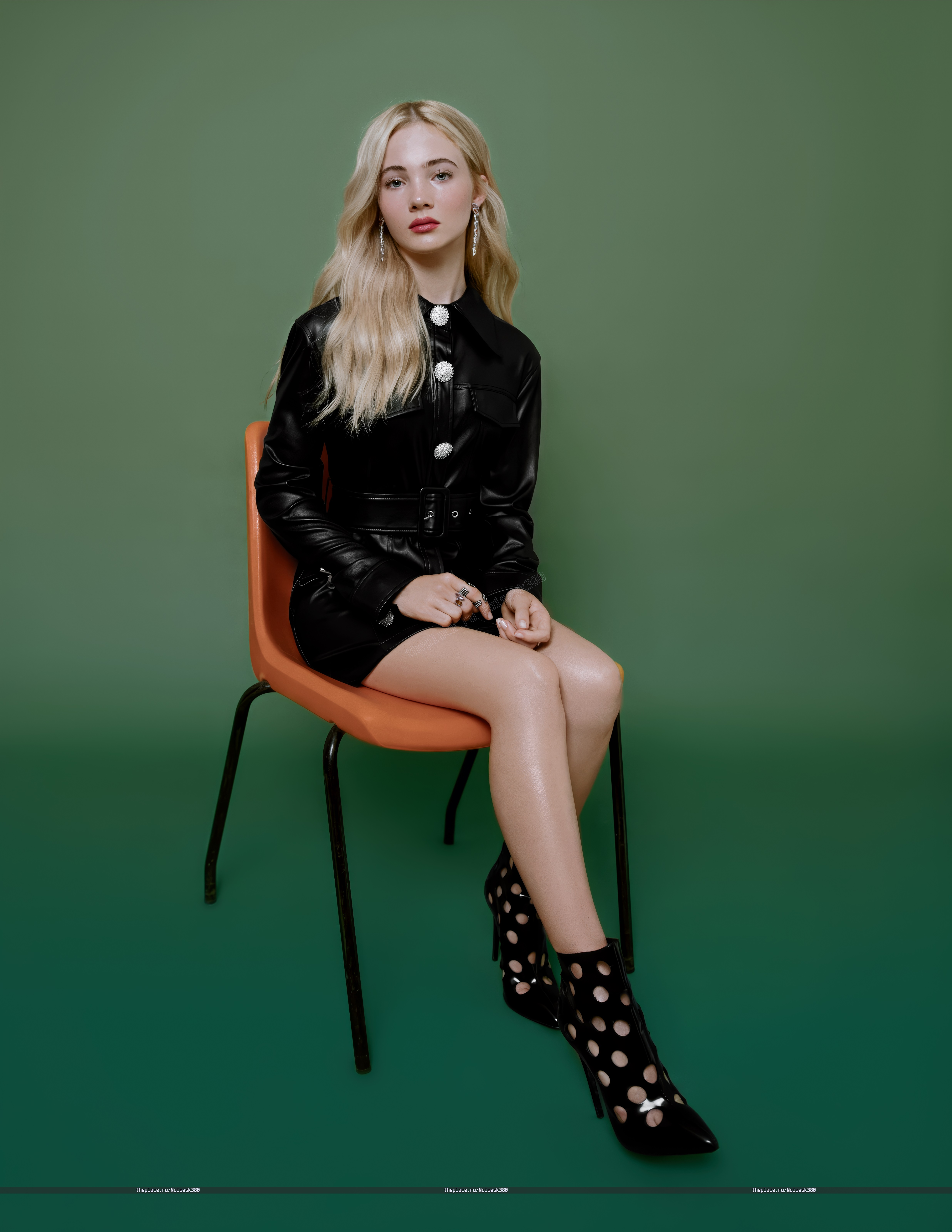 Photo from Freya Allan - MOD Magazine Autumn 2019