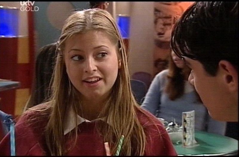 Holly Valance - Neighbours photos