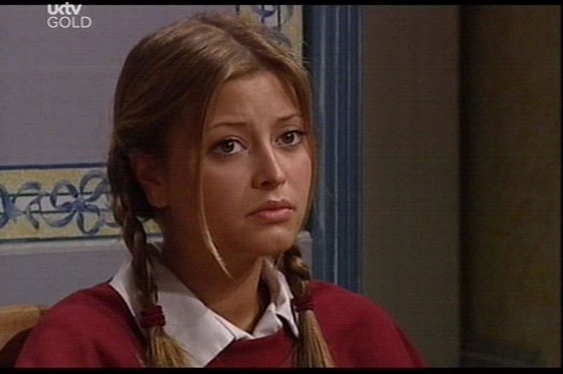 Holly Valance - Neighbours photos