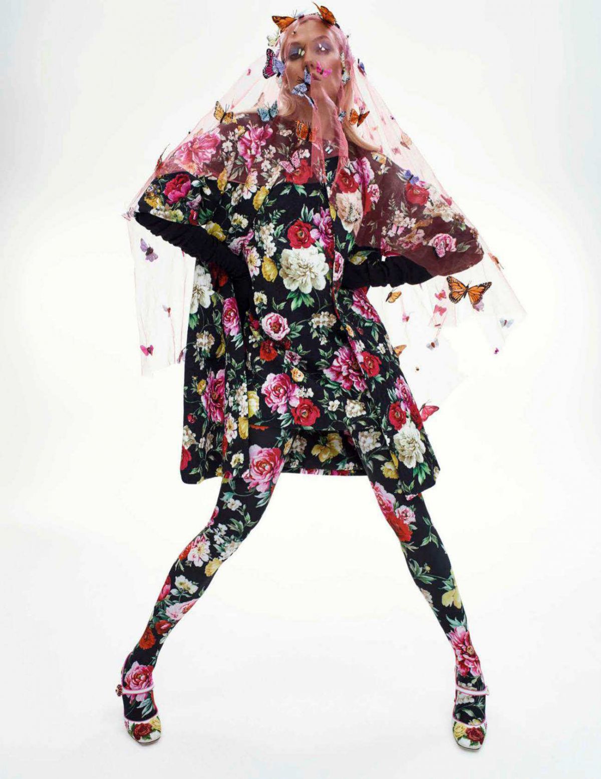 Photo from Karlie Kloss in Vogue Magazine, Spain June 2018