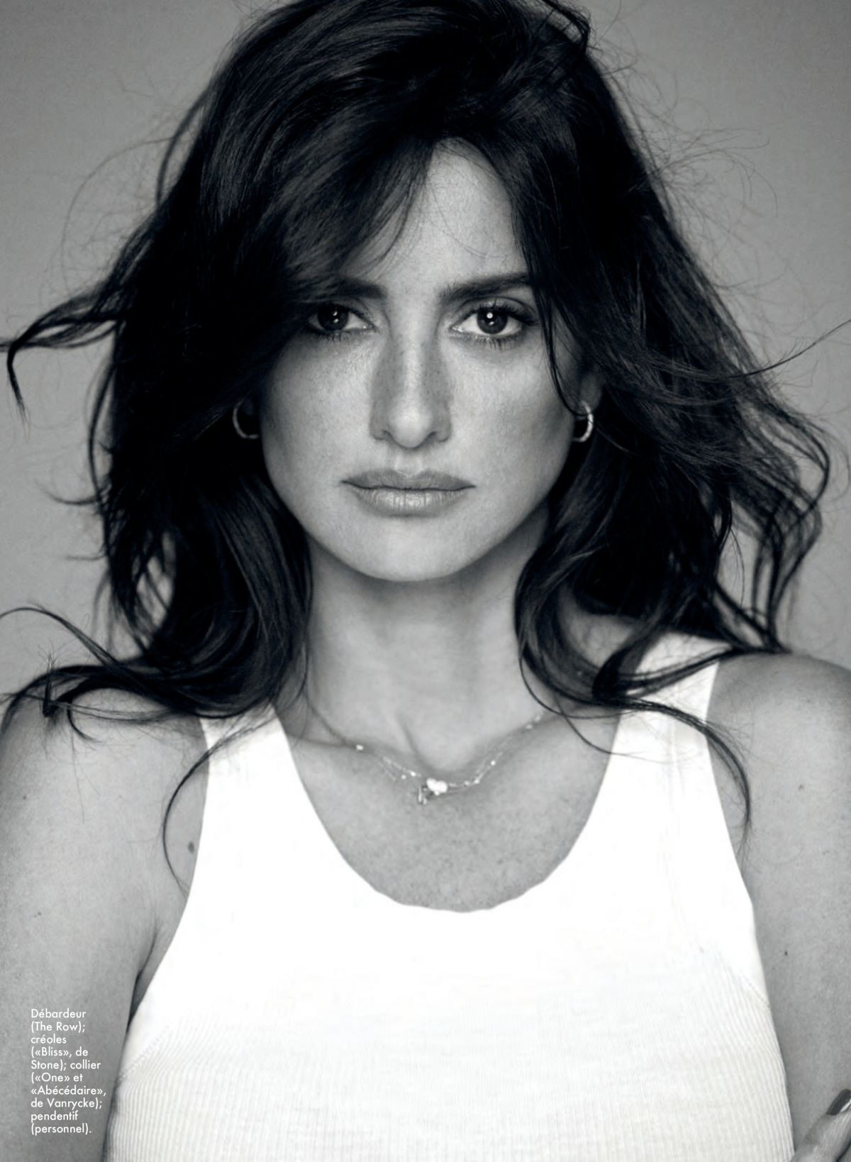 Photo from Penelope Cruz in Elle Magazine, Quebec March 2018