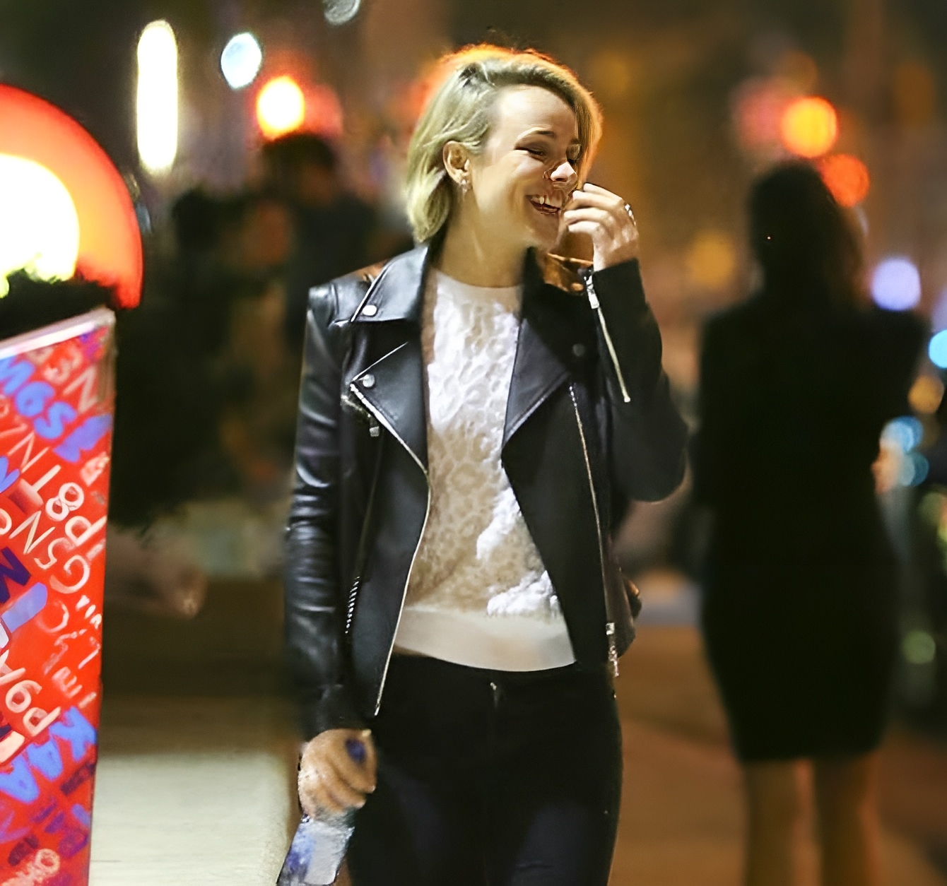 Rachel McAdams Out and About in Toronto 09-21-2015 - 001