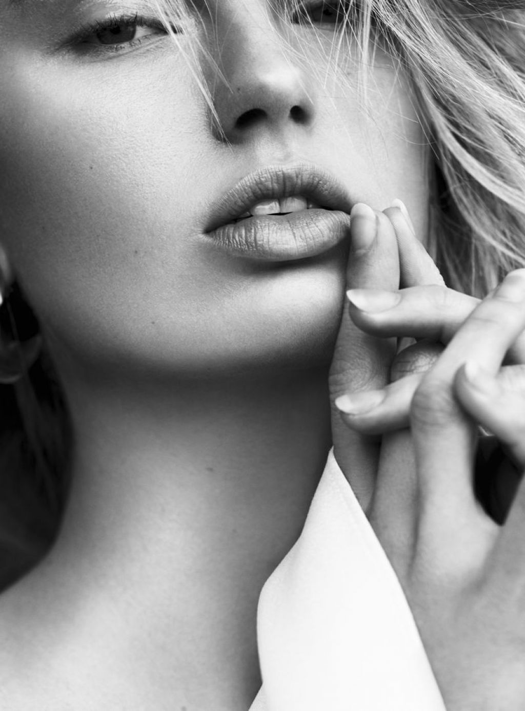 Photo from Romee Strijd – ES Magazine June 2018