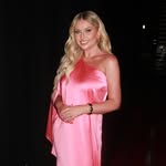 Amy Hart Instagram Icon