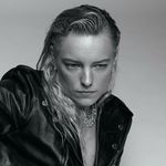 Erika Linder Instagram Icon