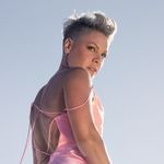 Pink Instagram Icon