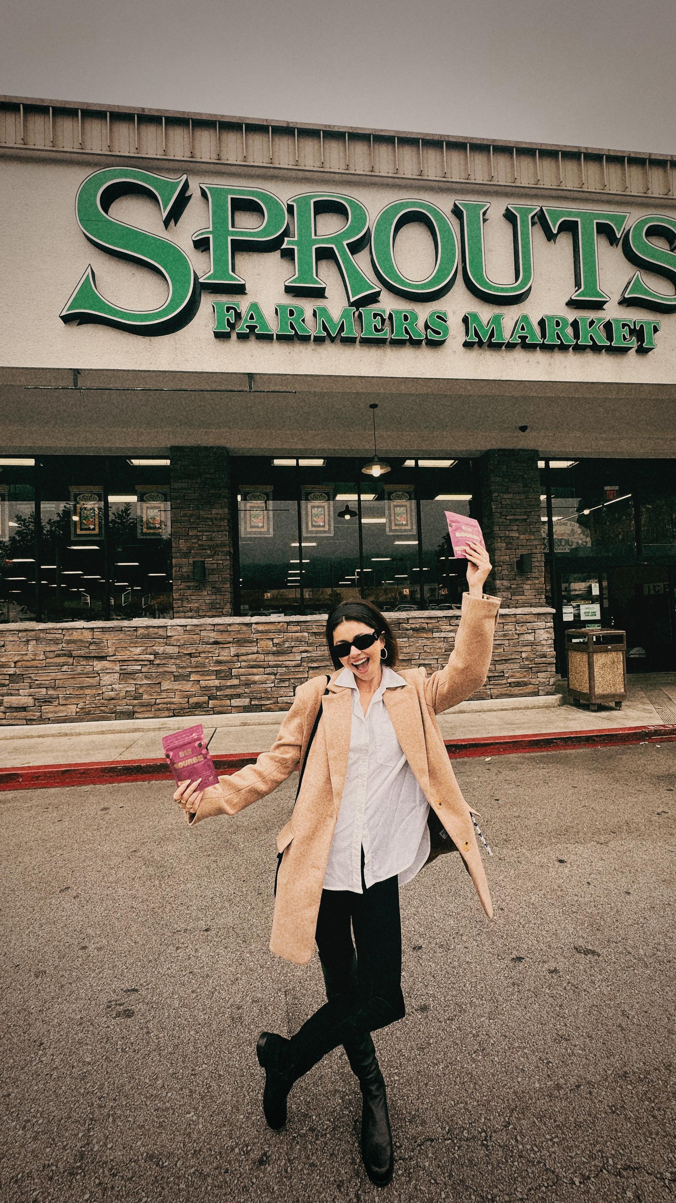Sarah Hyland'S Instagram: Must See Moments - jd8jnmo