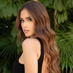 Yanet Garcia Instagram Icon