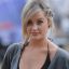 Laura Whitmore icon 64x64