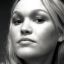 Julia Stiles icon 64x64