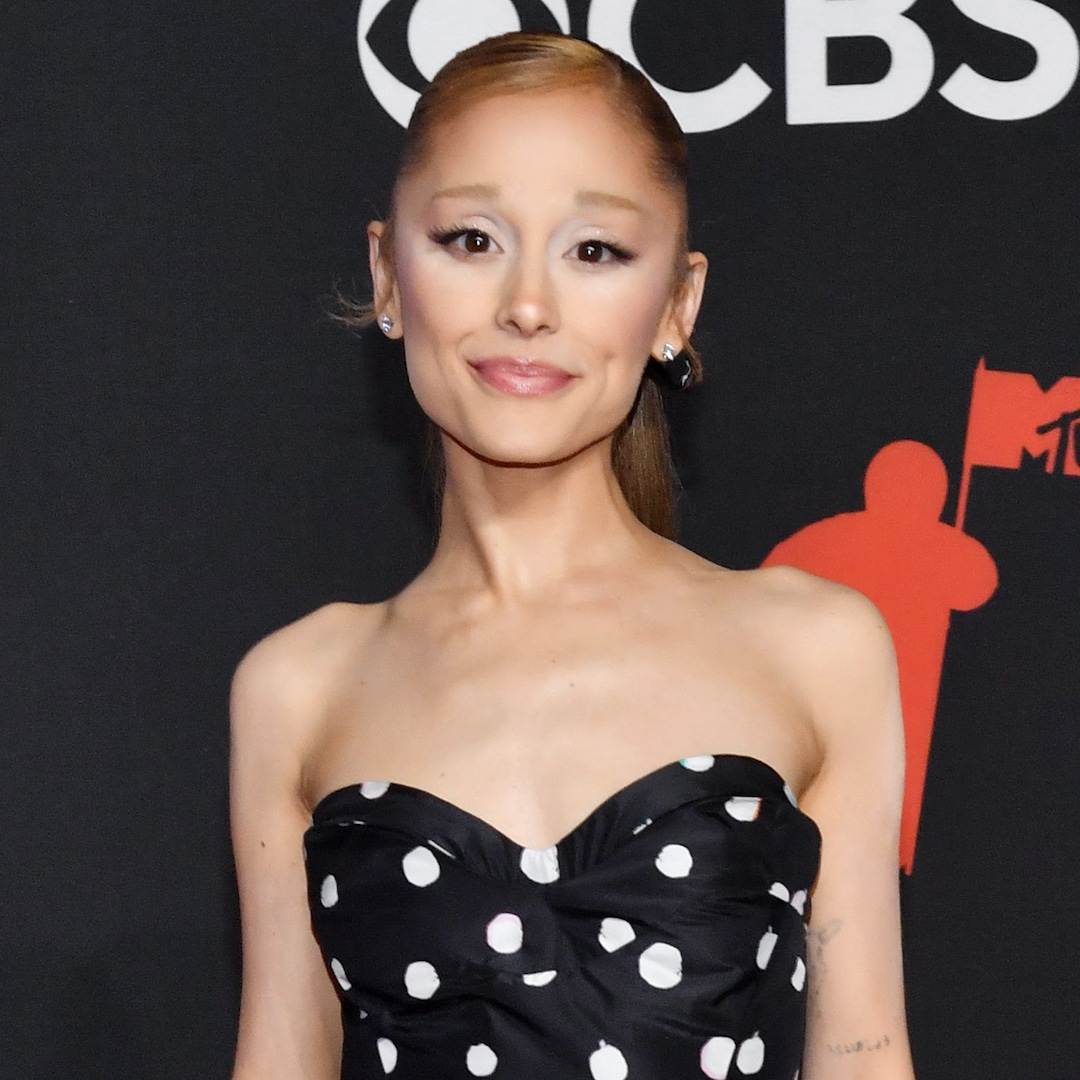 Ariana Grande Trades Her Signature Ponytail for a Brunette Makeover