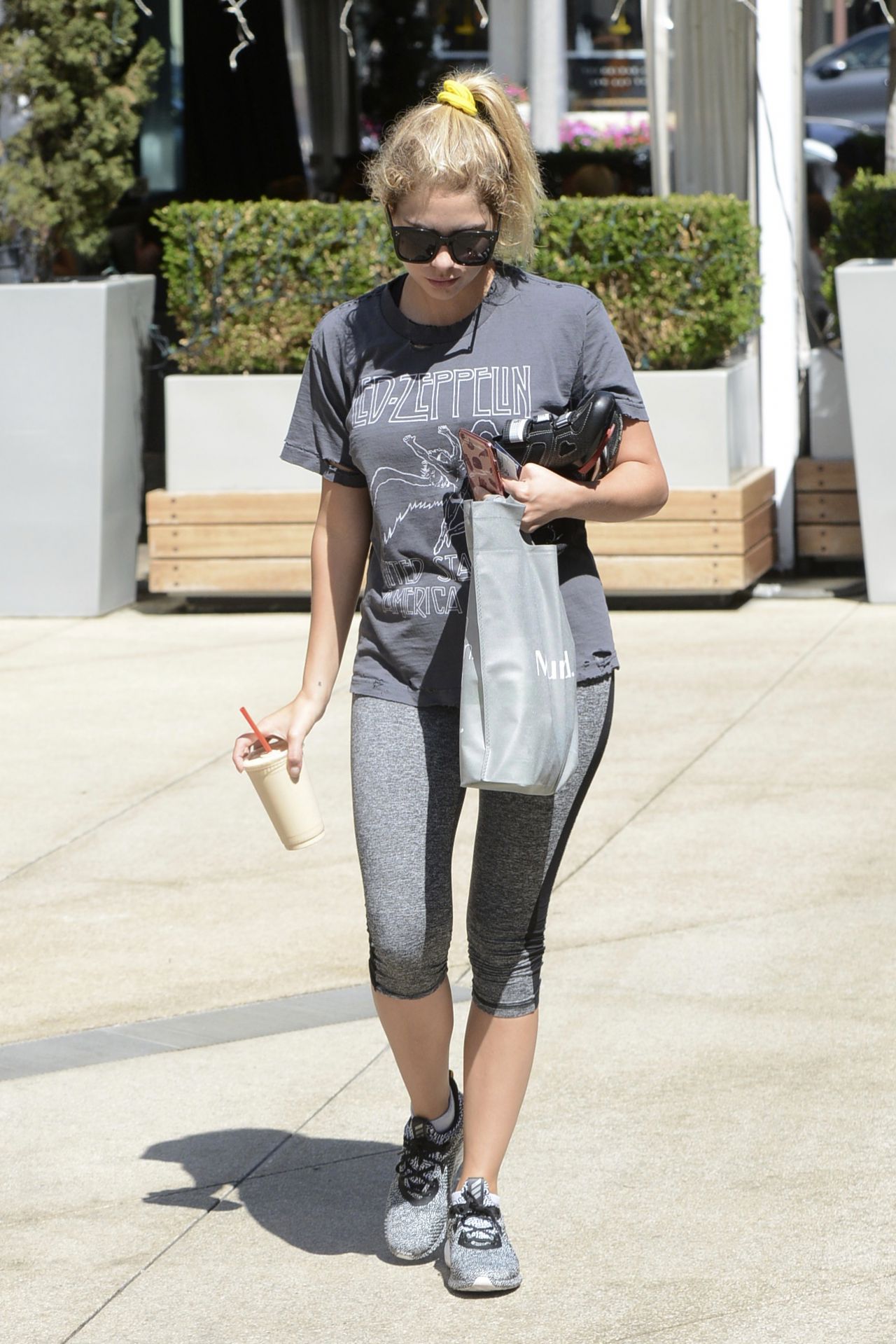 Ashley Benson, photo #868161