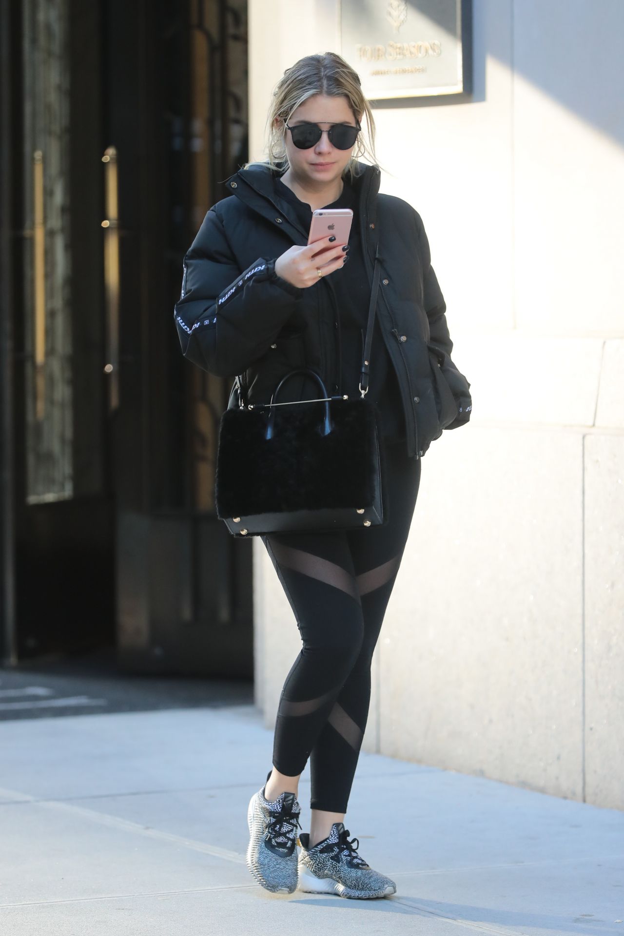 Ashley Benson, photo #986132