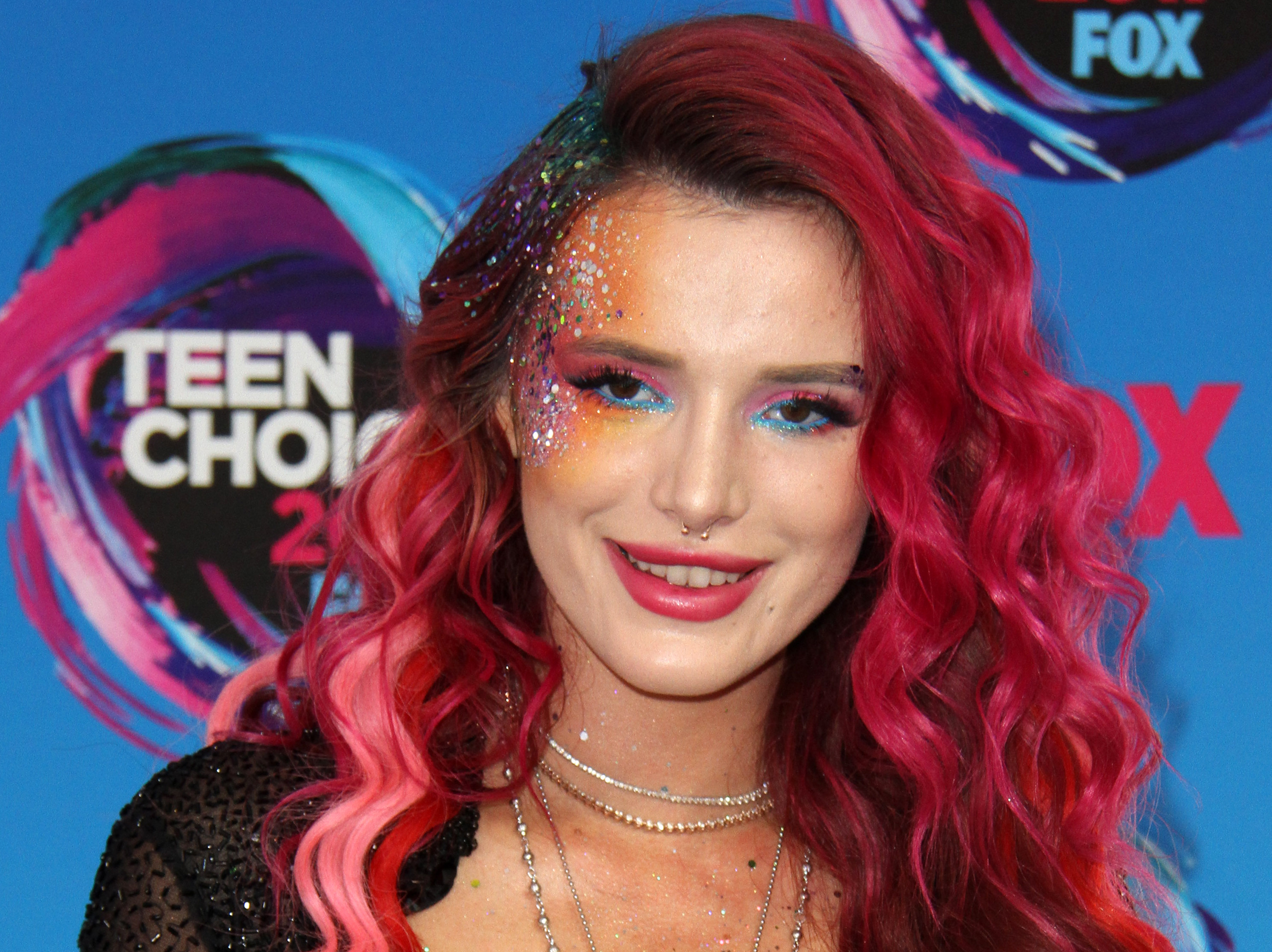 Bella Thorne, photo #958419