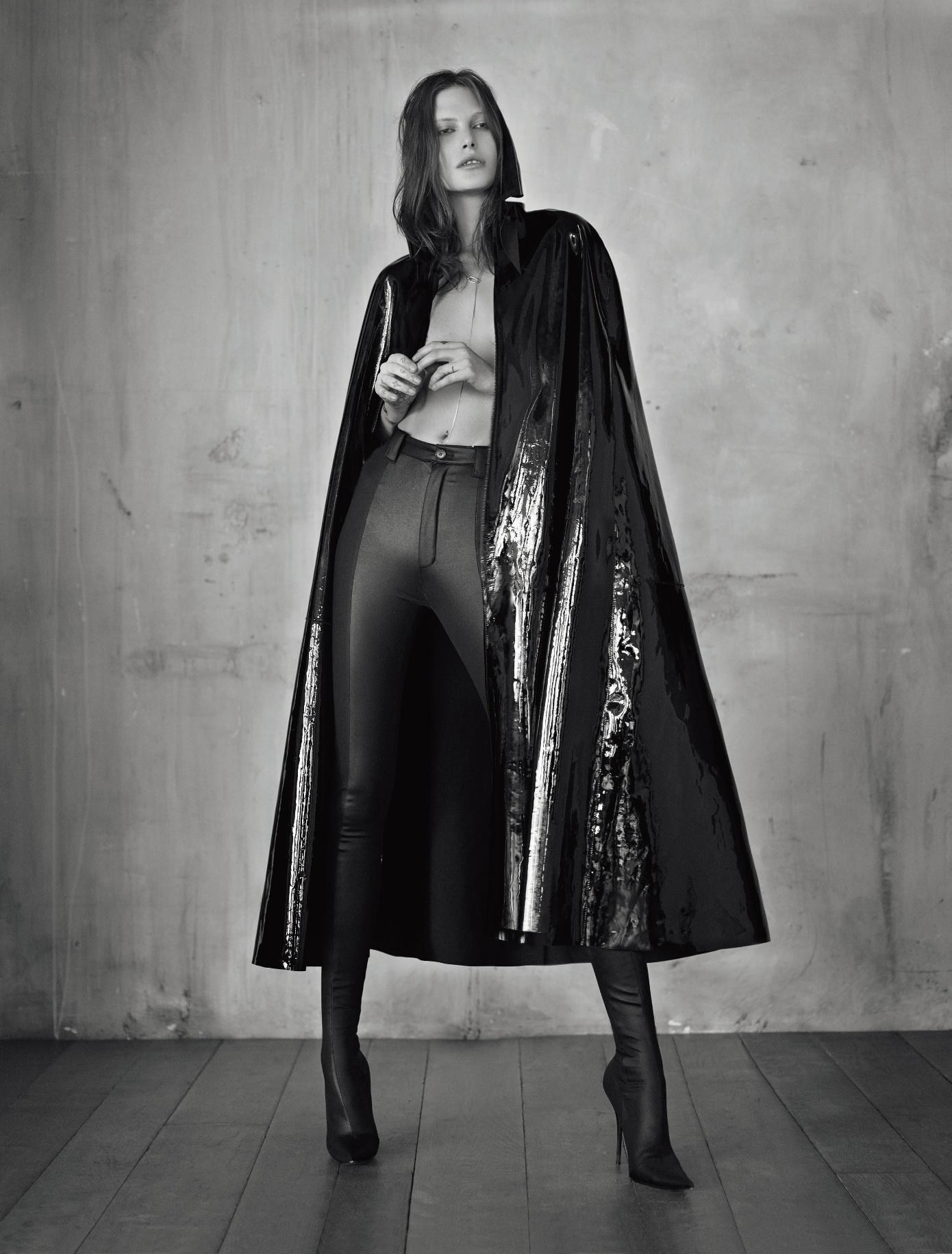 Catherine McNeil, photo #905112