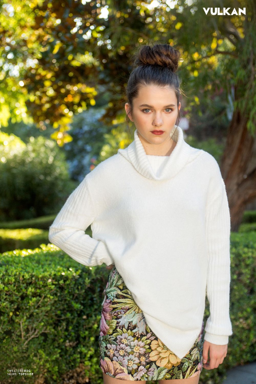 Chloe East, photo #1013374