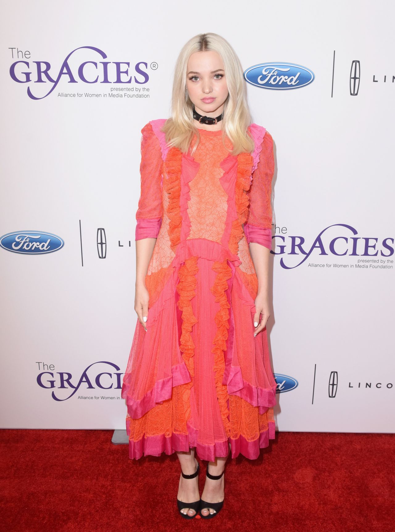 Dove Cameron, photo #941277