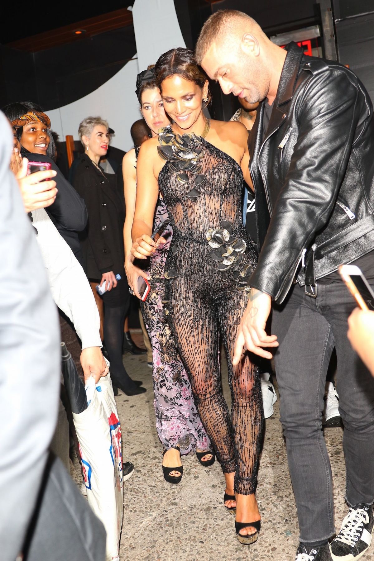 Halle Berry, photo #930223