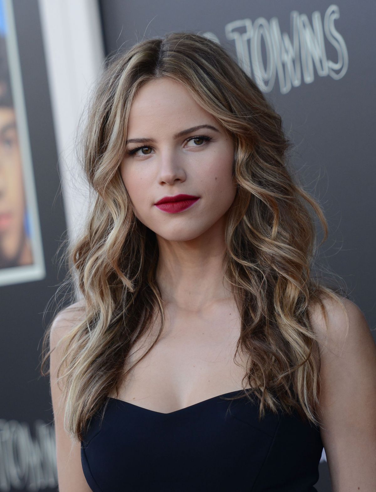 Halston Sage, photo #794806