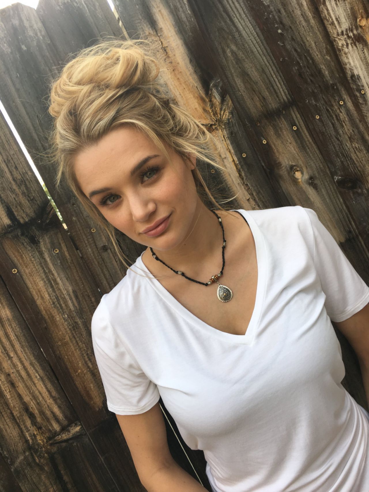Hunter King, photo #865152