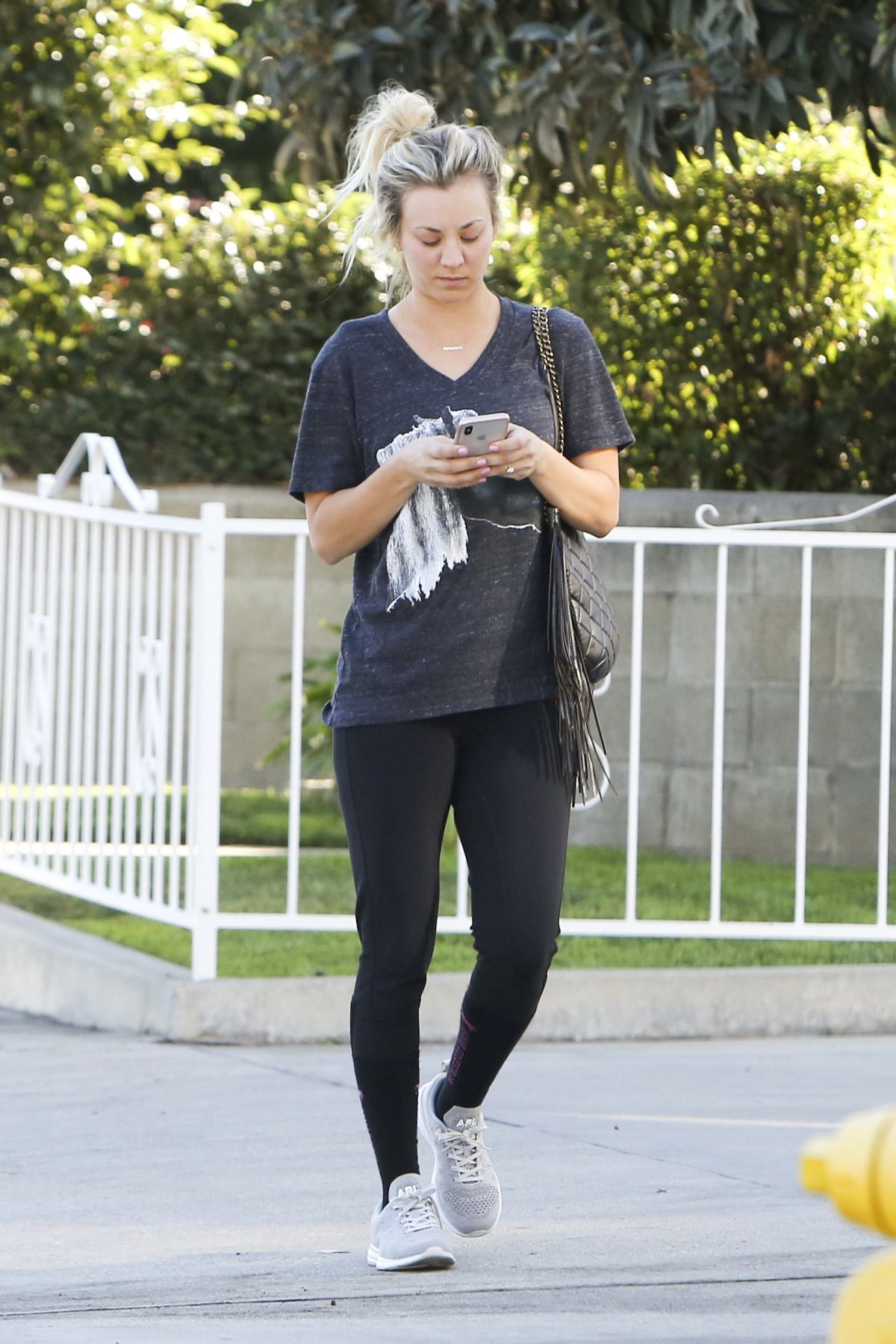Kaley Cuoco, photo #1006575