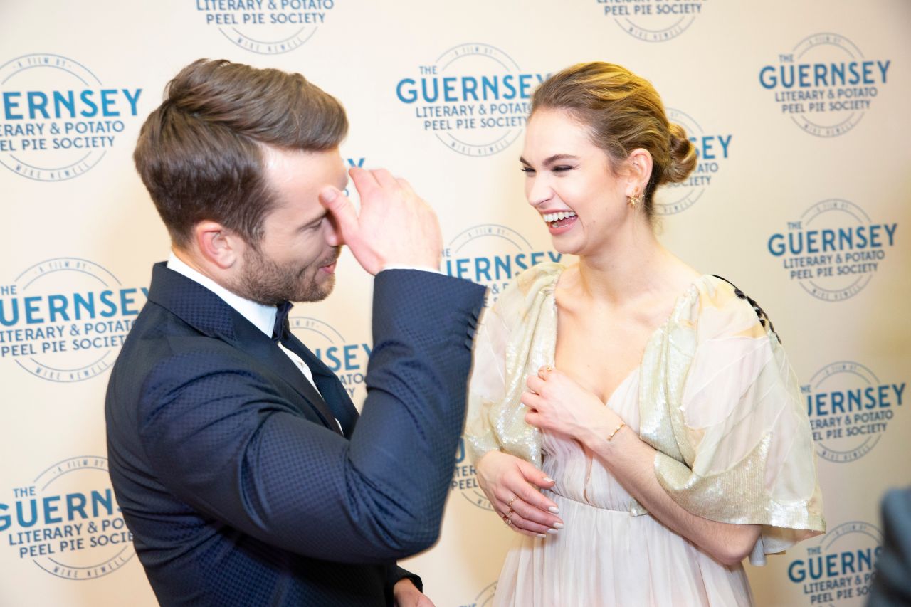 Lily James, photo #1028736
