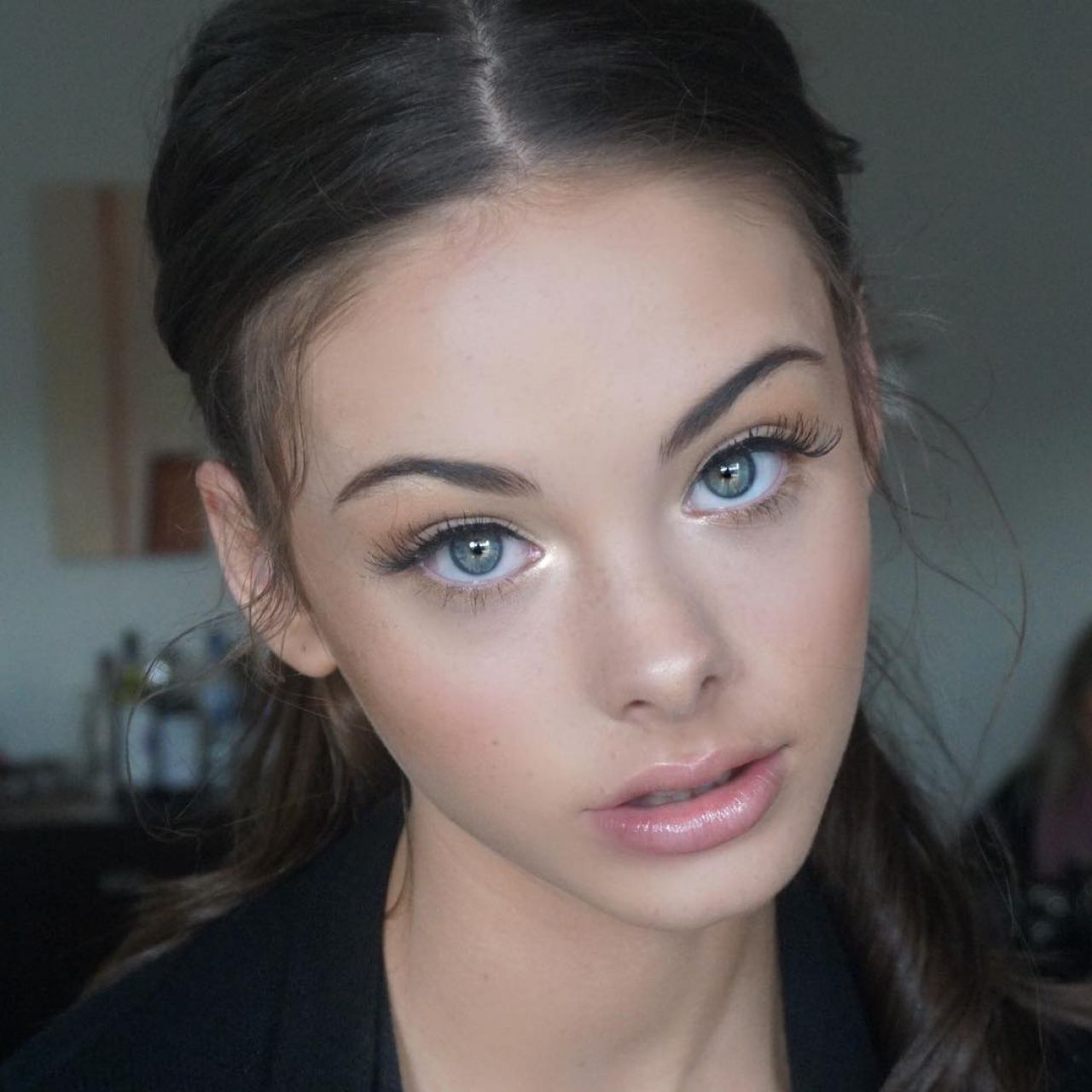Meika Woollard, photo #1054615