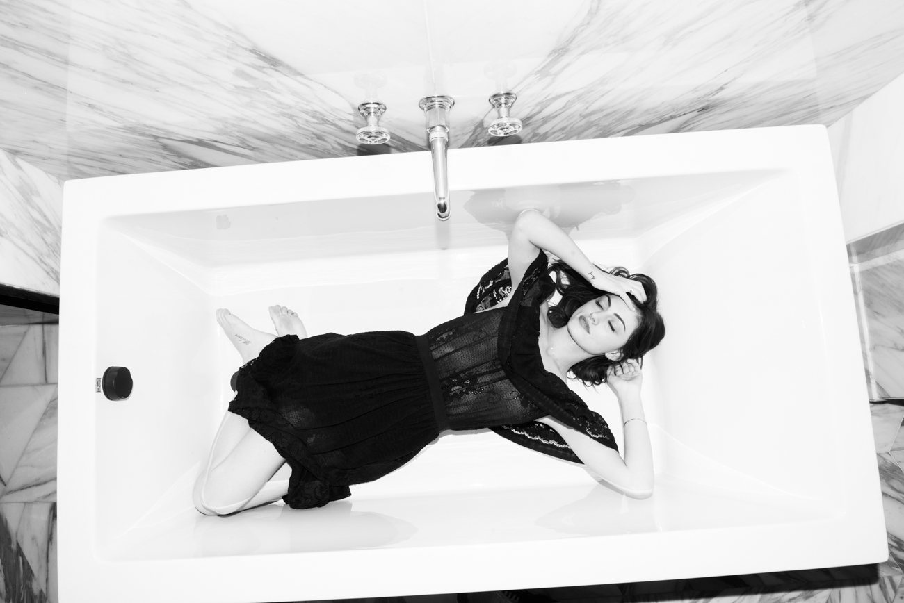 Phoebe Tonkin, photo #760443