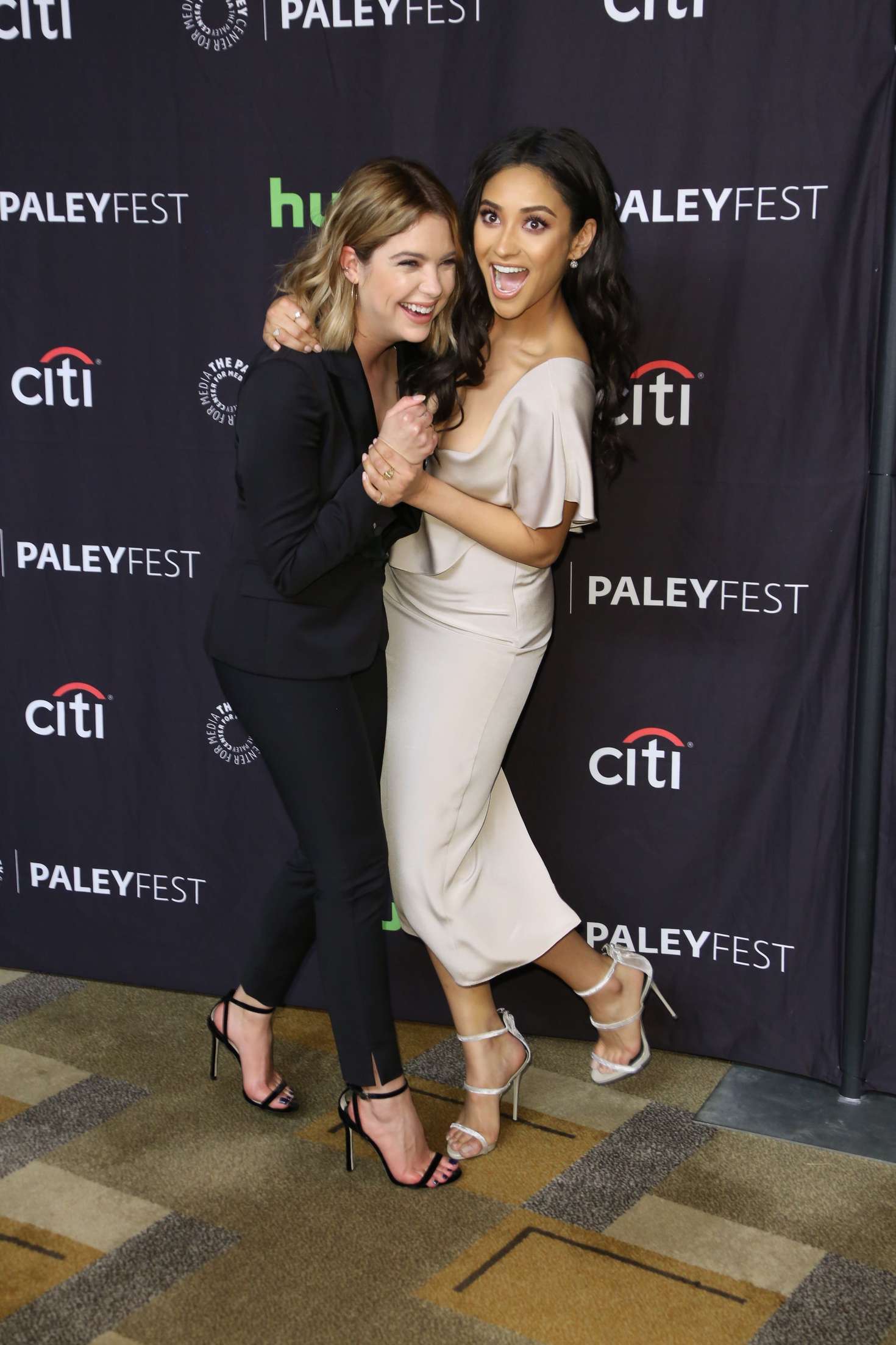 Shay Mitchell, photo #919122