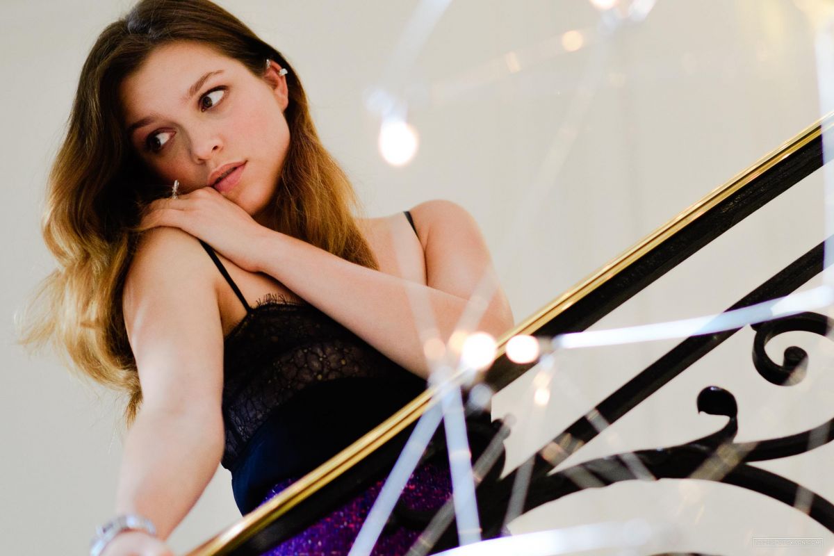 Sophie Cookson, photo #1022137
