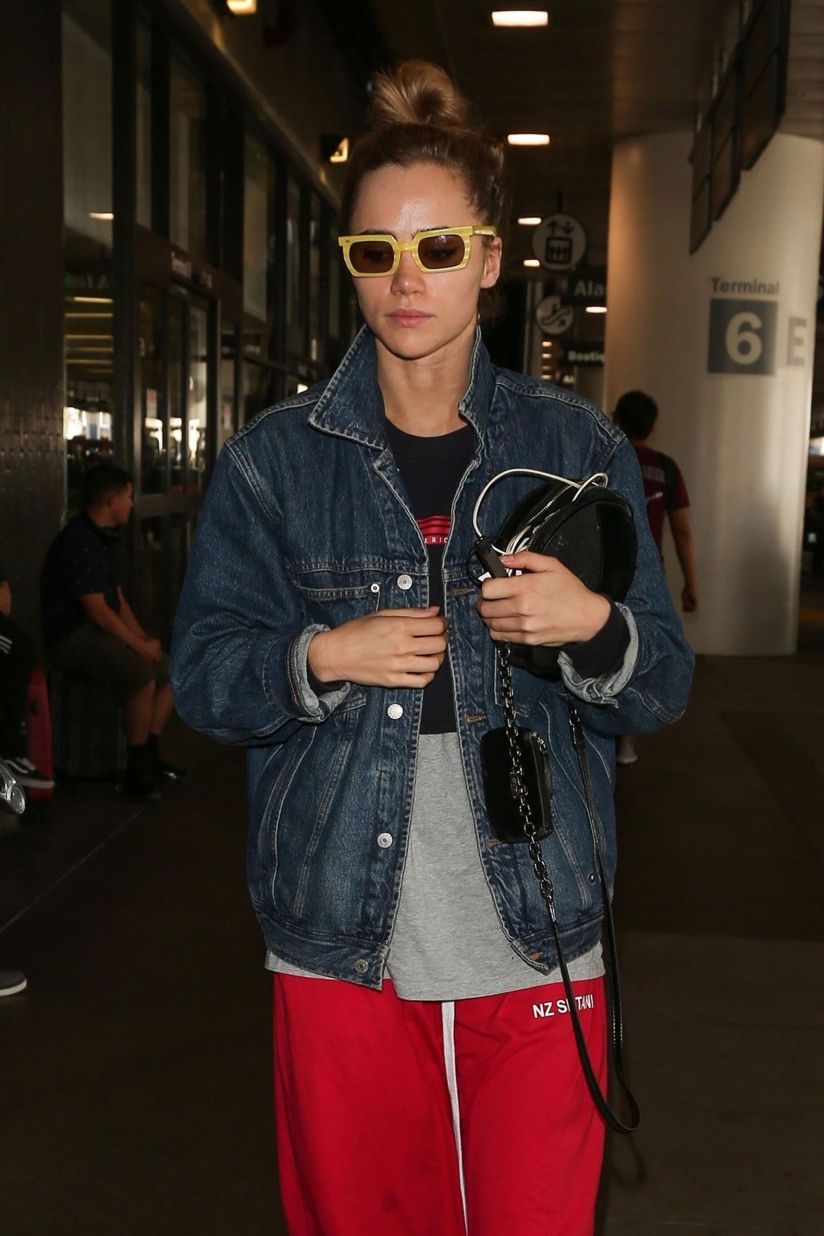 Suki Waterhouse, photo #1067804