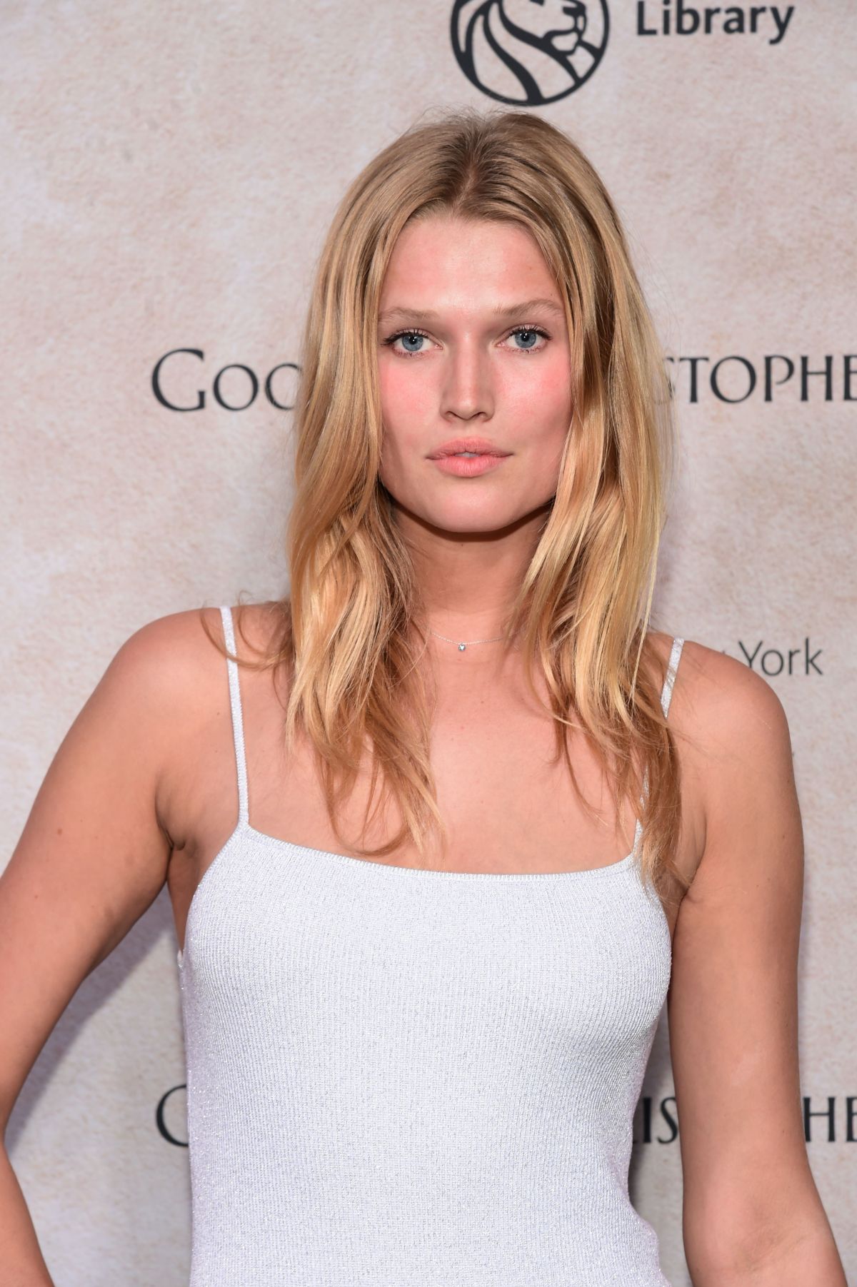 Toni Garrn, photo #980787