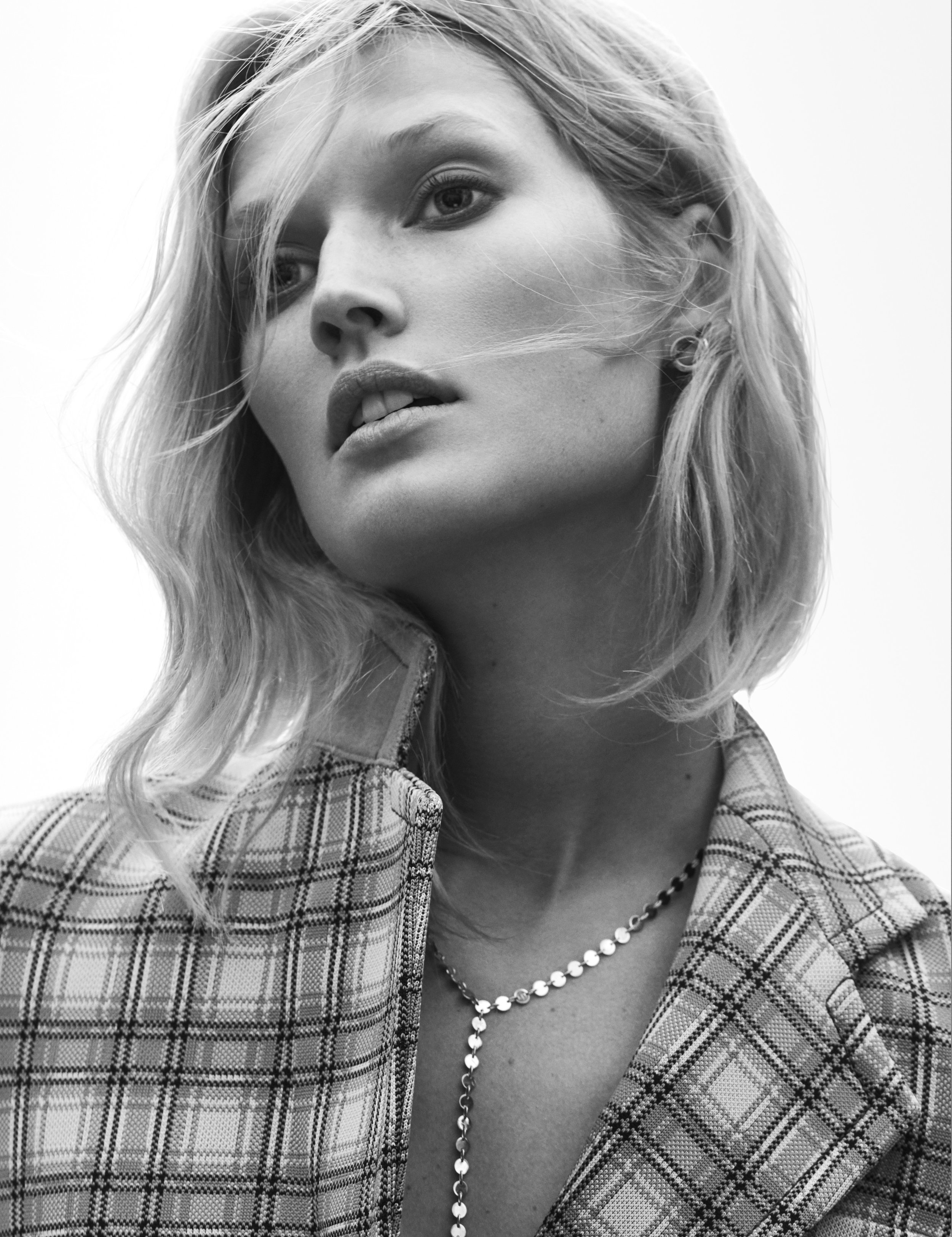 Toni Garrn, photo #950512
